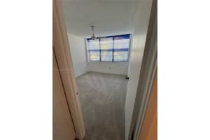 1100 St Charles Pl APT 203, Pembroke Pines, FL 33026, - MLS#A11819247