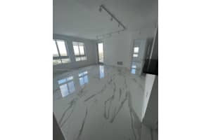 7350 Sw 89th St 2011s, Miami