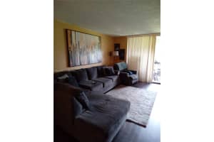 1000 St Charles Pl APT L2, Pembroke Pines, FL 33026, - MLS#A11819274