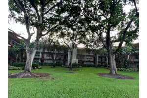 200 Sw 132nd Way 208l, Pembroke Pines