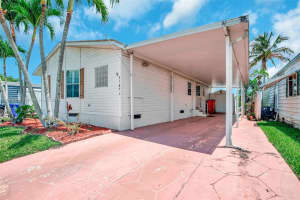 21871 S Heritage Cir, Pembroke Pines, FL 33029, Sold 08/25/25