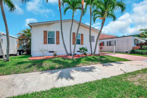 21871 S Heritage Cir, Pembroke Pines, FL 33029, Sold 08/25/25