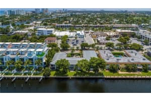 2701 NE 1st St APT 203, Pompano Beach, FL 33062, - MLS#A11819320