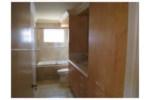 7904 West Dr APT 401, North Bay Village, FL 33141, - MLS#A11819325