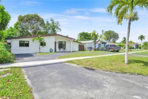 521 NE 175th St, North Miami Beach, FL 33162, Sold 07/16/25