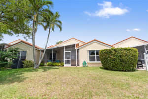 7182 Burgess Dr, Greenacres, FL 33467, Sold 08/29/25