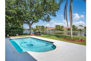 643 Lake Blvd, Weston, FL 33326, - MLS#A11819372