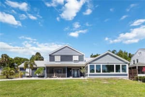 711 N Indian River Dr Cocoa, FL 32922 - MLS#A11819408