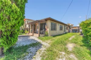 503 NW 43rd Pl, Miami, FL 33126, - MLS#A11819479