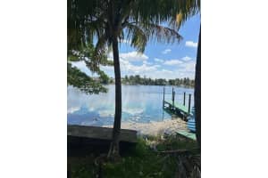 1680 W 72nd St Hialeah, FL 33014 - MLS#A11819487