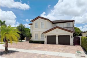 8902 NW 178th Ln, Hialeah, FL 33018, - MLS#A11819488