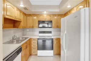 8860 SW 123rd Ct Apt K-104, Miami, FL 33186, - MLS#A11819566