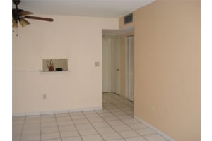 5755 W 20 Ave 206 Hialeah, FL 33012 - MLS#A11819579