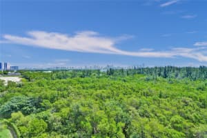 14951 Royal Oaks Ln 803, North Miami