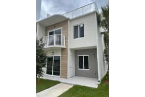 25600 SW 143rd Path, Princeton, FL 33032, - MLS#A11819596