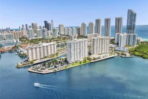 500 Bayview Dr 826, Sunny Isles Beach