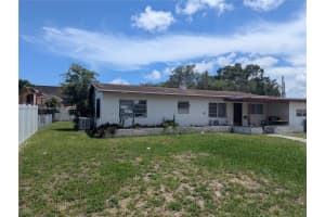 950 NE 172nd St, Miami, FL 33162, - MLS#A11819647