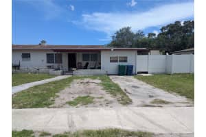 950 NE 172nd St, Miami, FL 33162, - MLS#A11819647