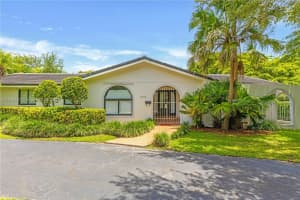 7915 SW 166th St, Palmetto Bay, FL 33157, - MLS#A11819767
