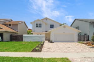 9741 Sw 12th St, Pembroke Pines