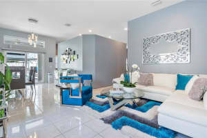 912 Tanglewood Cir, Weston, FL 33327, Sold 08/22/25