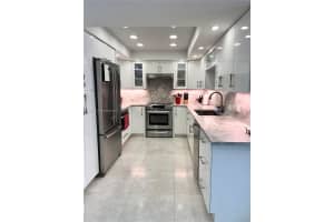531 N Ocean Blvd 404, Pompano Beach