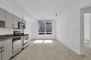 111 E Flagler St 902, Miami