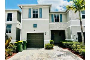 748 Se 17th St, Homestead