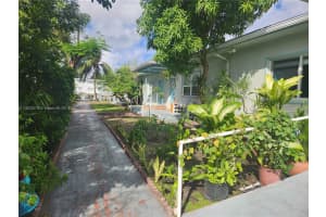 1239 Marseille Dr #4, Miami Beach, FL 33141, - MLS#A11820070