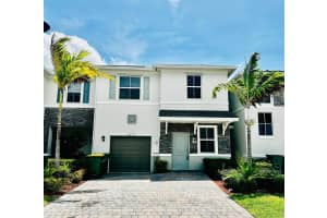 1672 Se 8th Ave, Homestead