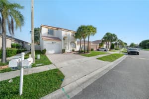 15872 Nw 21st St Pembroke Pines, FL 33028 - MLS#A11820080