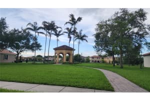 2190 SE 2nd St, Homestead, FL 33033, - MLS#A11820100