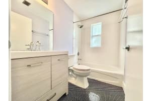 1542 Drexel Ave APT 107, Miami Beach, FL 33139, - MLS#A11820108