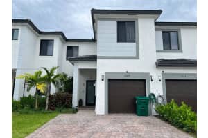 13649 Sw 157th Pl, Miami