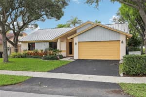 1860 NW 43rd St, Oakland Park, FL 33309, Sold 08/12/25