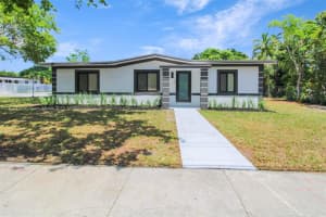 13885 Nw 5th Ave, North Miami