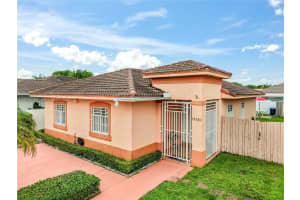 19730 NW 78th Path, Hialeah, FL 33015, - MLS#A11820216
