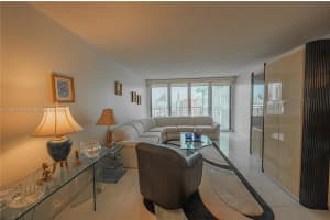 301 174th St APT 2317, Sunny Isles Beach, FL 33160, - MLS#A11820229