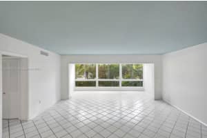 260 Sunrise Dr E Key Biscayne, FL 33149 - MLS#A11820289