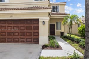 1199 Golden Cane Dr, Weston, FL 33327 - MLS#A11820347