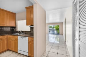 7801 Abbott Ave APT 307, Miami Beach, FL 33141, - MLS#A11820367