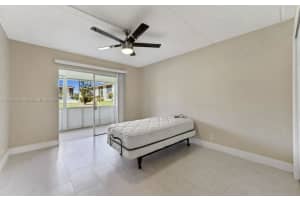 100 Village Green Cir E APT 111, Palm Springs, FL 33461, - MLS#A11820390