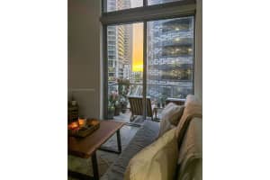 1050 Brickell Ave APT 806, Miami, FL 33131, - MLS#A11820471