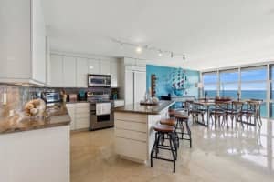 6423 Collins Ave Apt 1605, Miami Beach, FL 33141, - MLS#A11820519