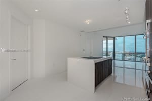 851 Ne 1st Ave 1608, Miami