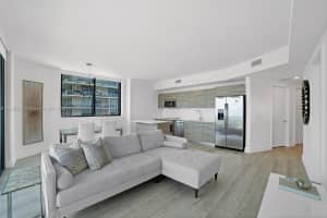 121 Ne 34th St 2709, Miami