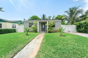 602 El Prado, West Palm Beach