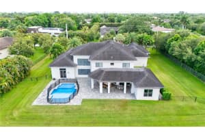 11901 Nw 12th St, Plantation