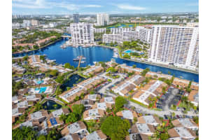 2627 Parkview Dr S #2627, Hallandale Beach, FL 33009, - MLS#A11820713