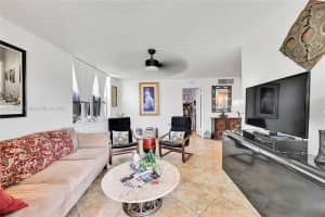 9401 Lime Bay Blvd APT 303, Tamarac, FL 33321, Sold 07/31/25